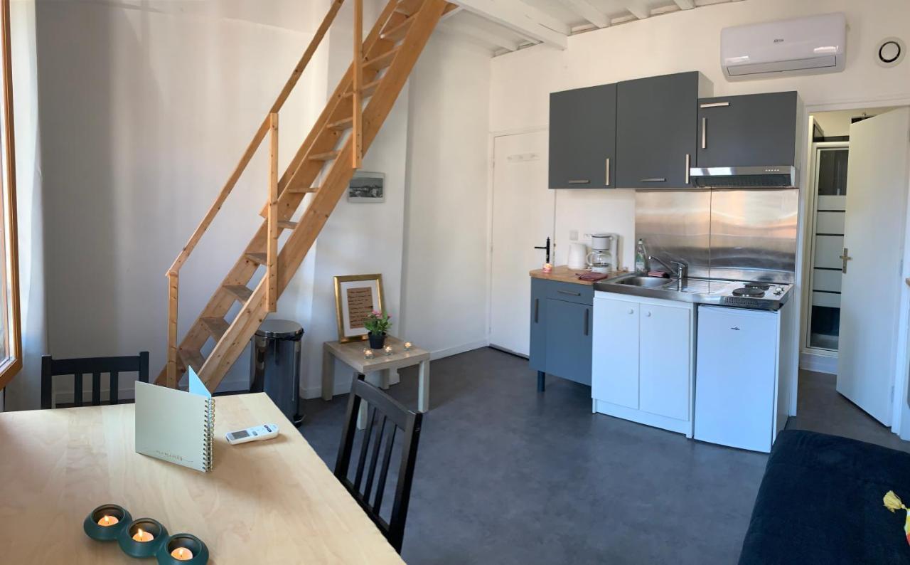 Le 5 Mezzanine Climatise Apartment *